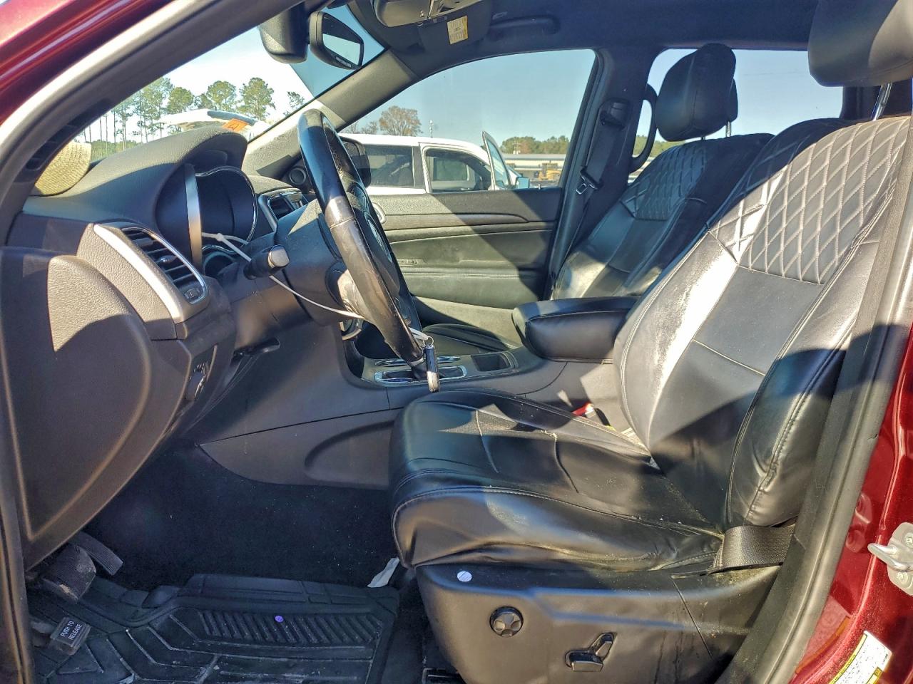 2018 JEEP GRAND CHEROKEE LAREDO photo 7