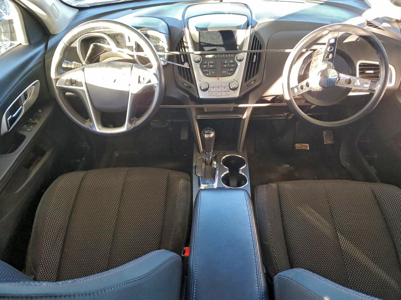 2017 CHEVROLET EQUINOX LT photo 8
