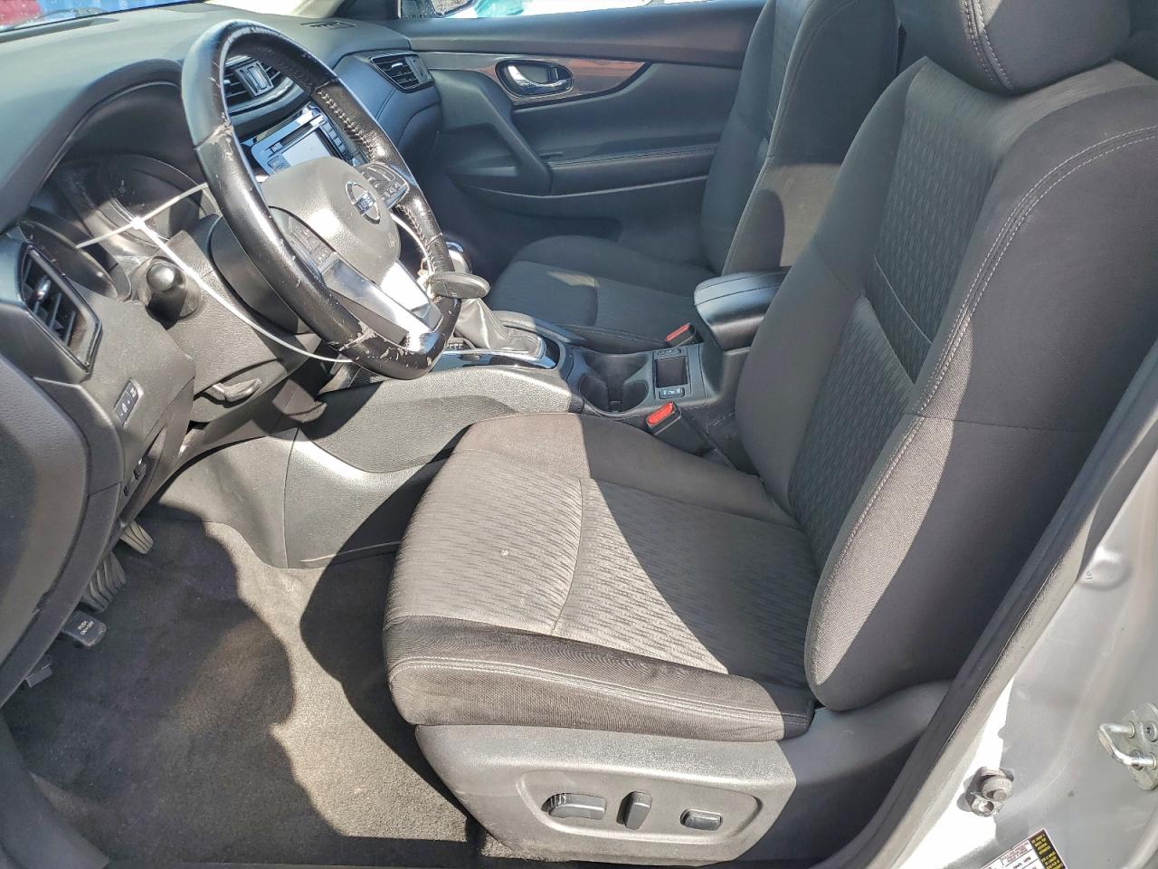 2020 NISSAN ROGUE S photo 13