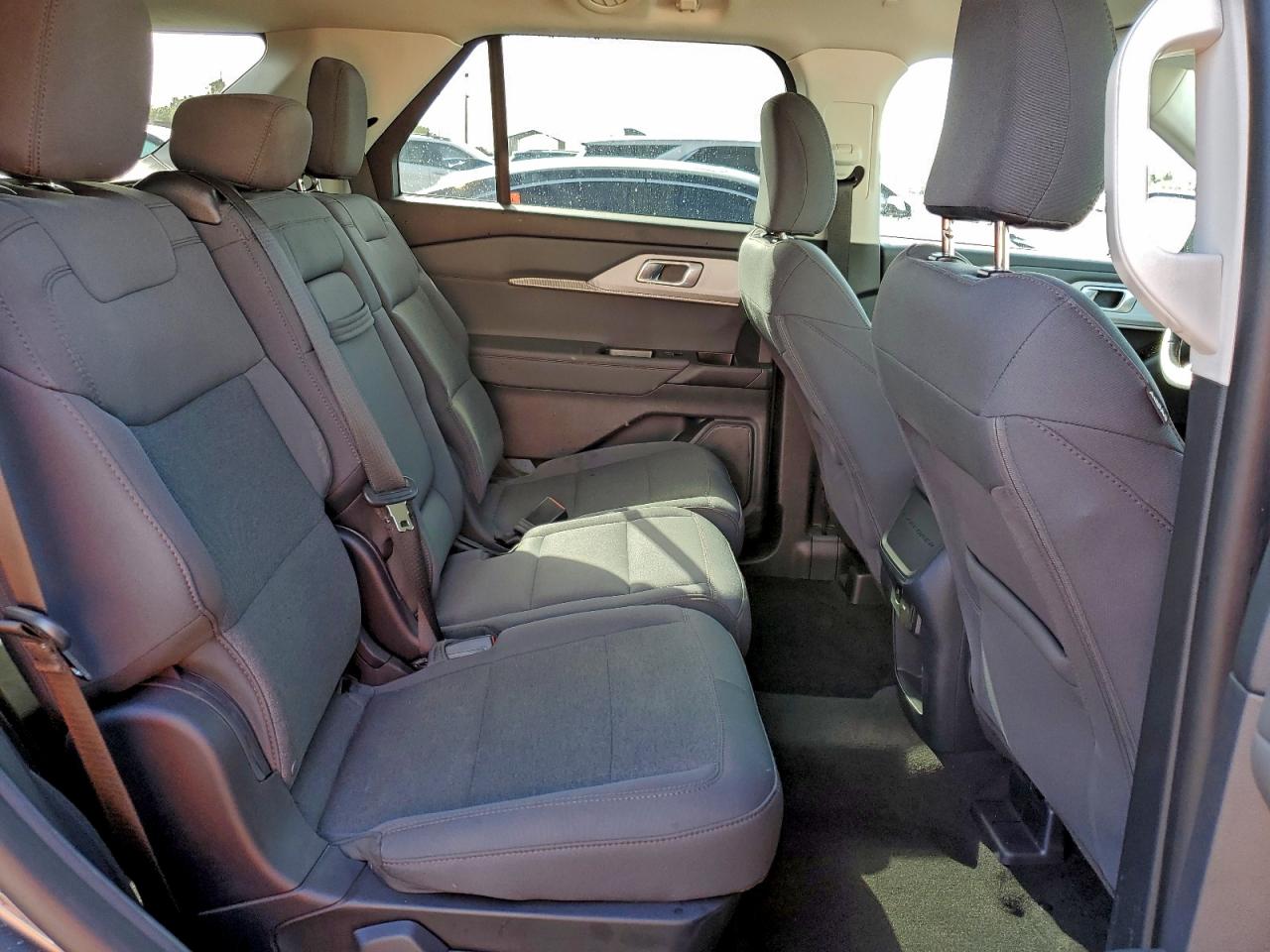 2025 FORD EXPLORER ACTIVE photo 11