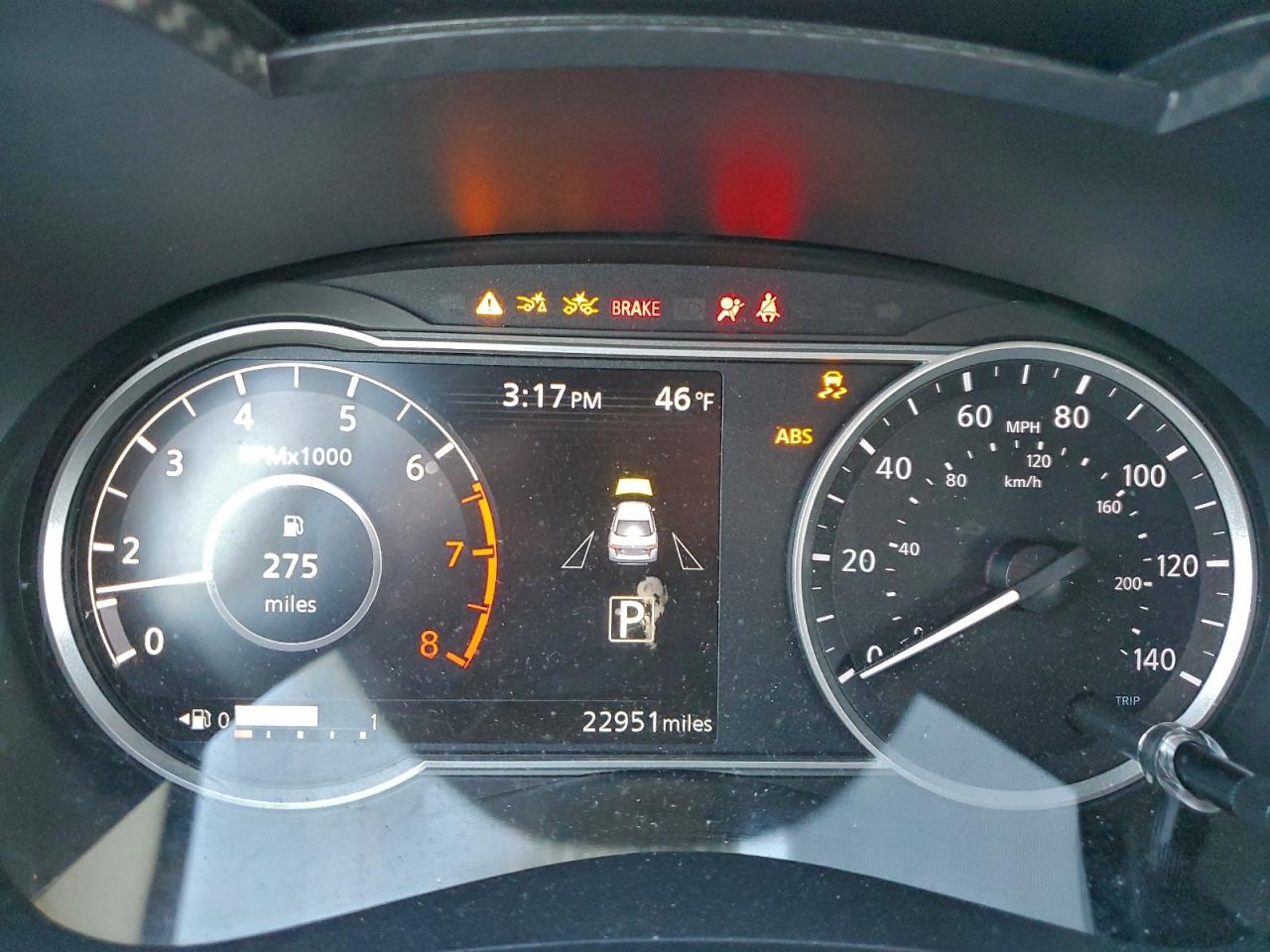 2025 NISSAN VERSA SV photo 9