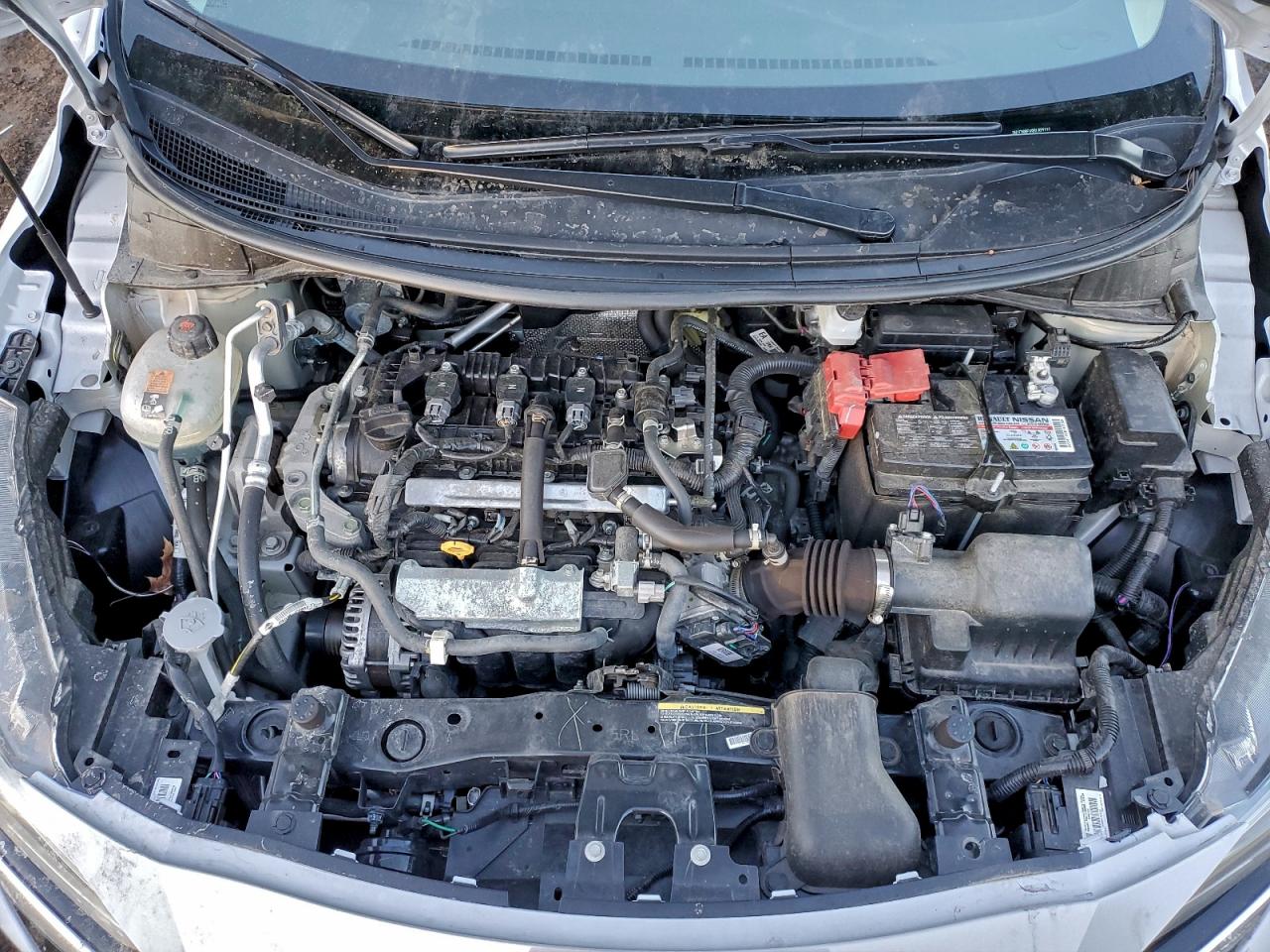 2025 NISSAN VERSA SV photo 11