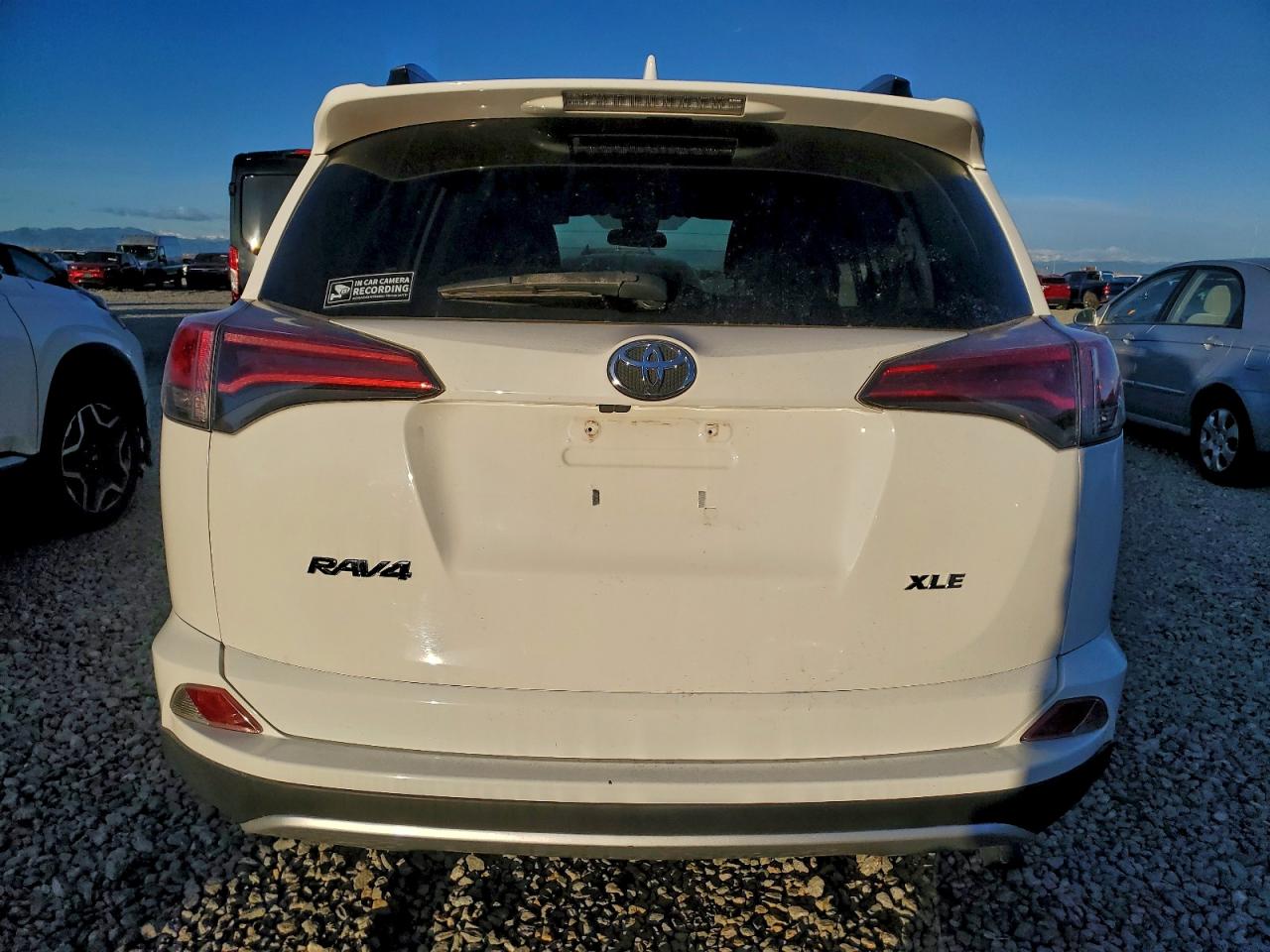2018 TOYOTA RAV4 ADVENTURE photo 6