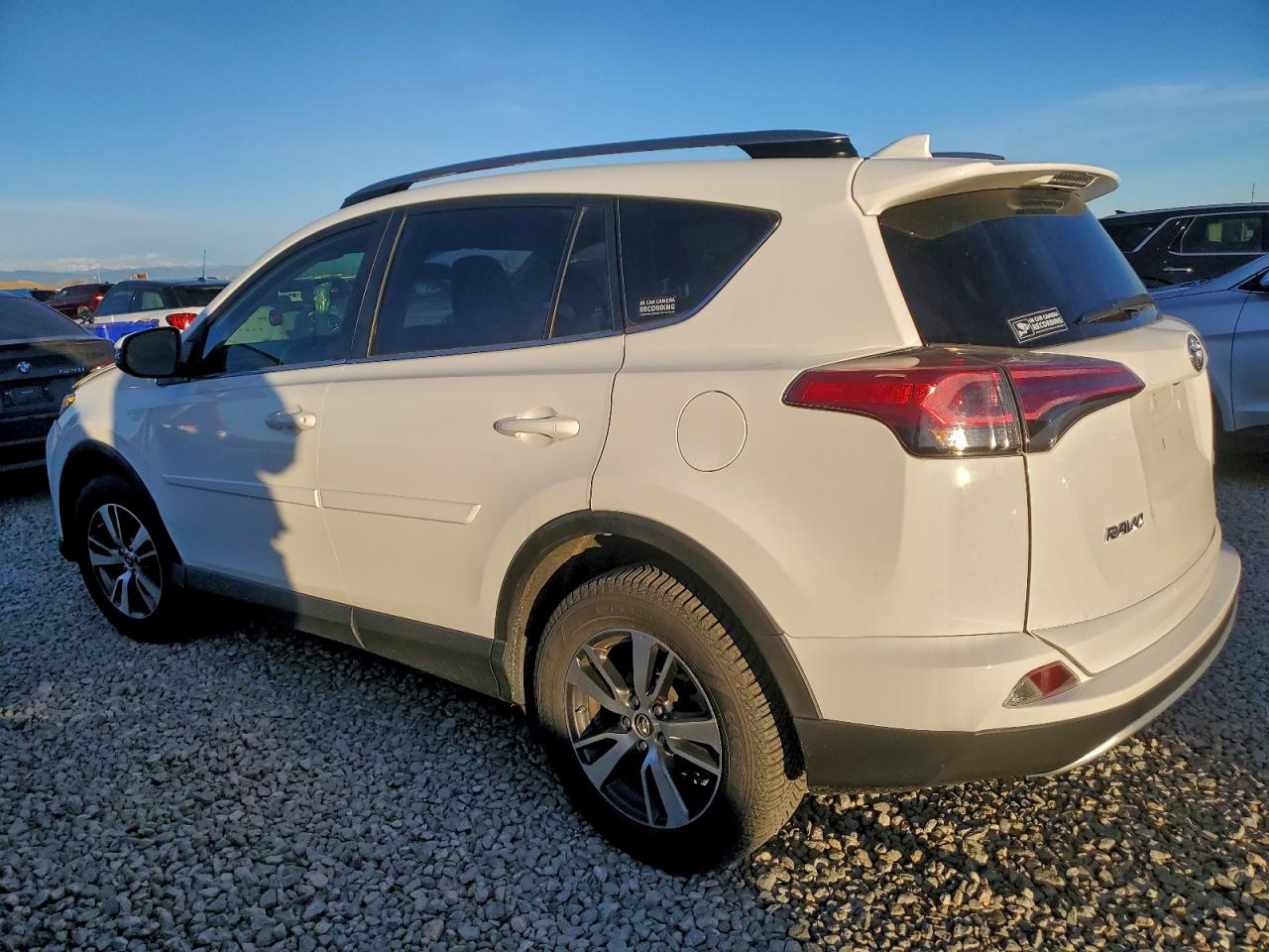 2018 TOYOTA RAV4 ADVENTURE photo 2