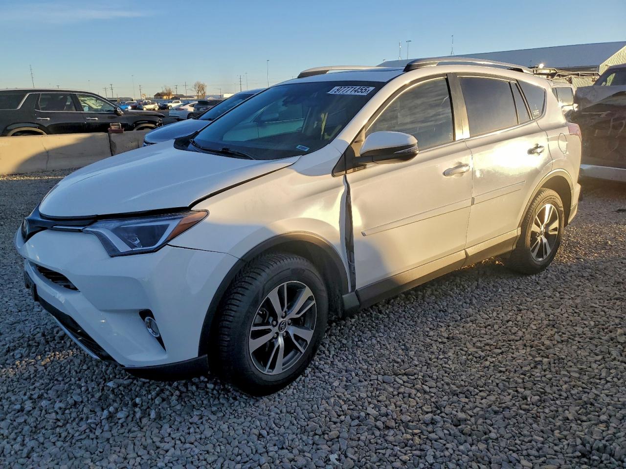 2018 TOYOTA RAV4