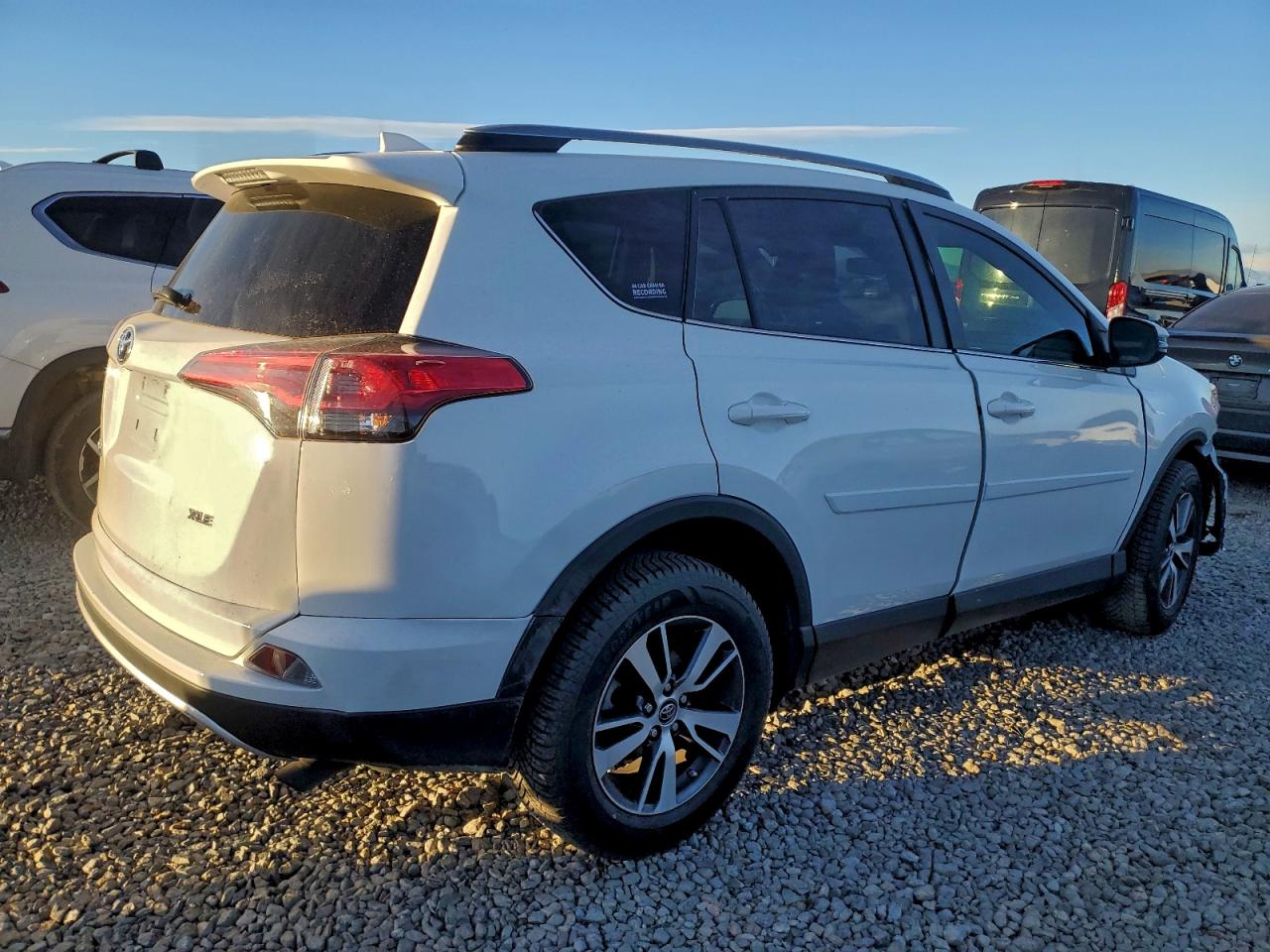 2018 TOYOTA RAV4 ADVENTURE photo 3
