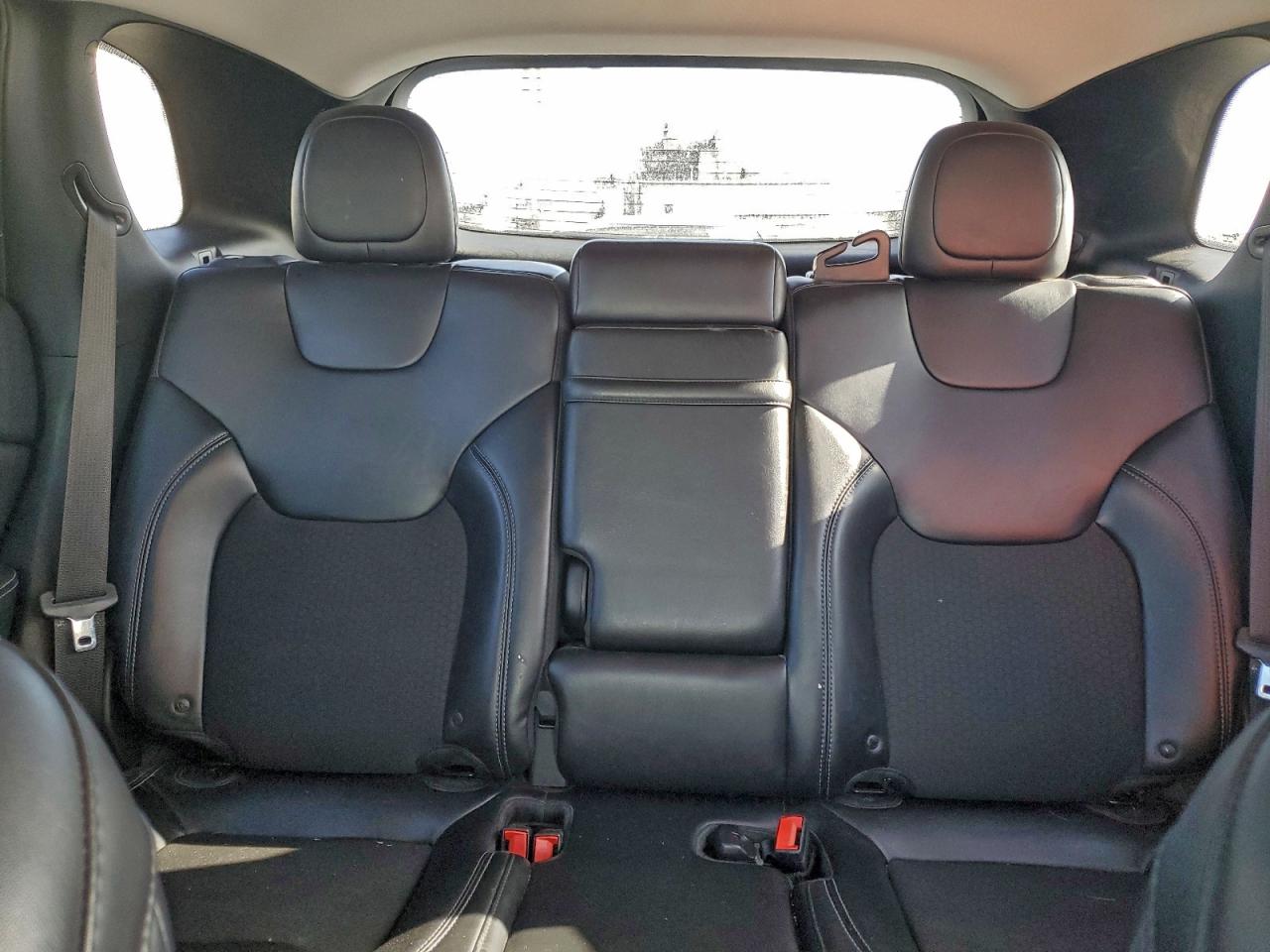 2019 JEEP CHEROKEE LATITUDE PLUS photo 19