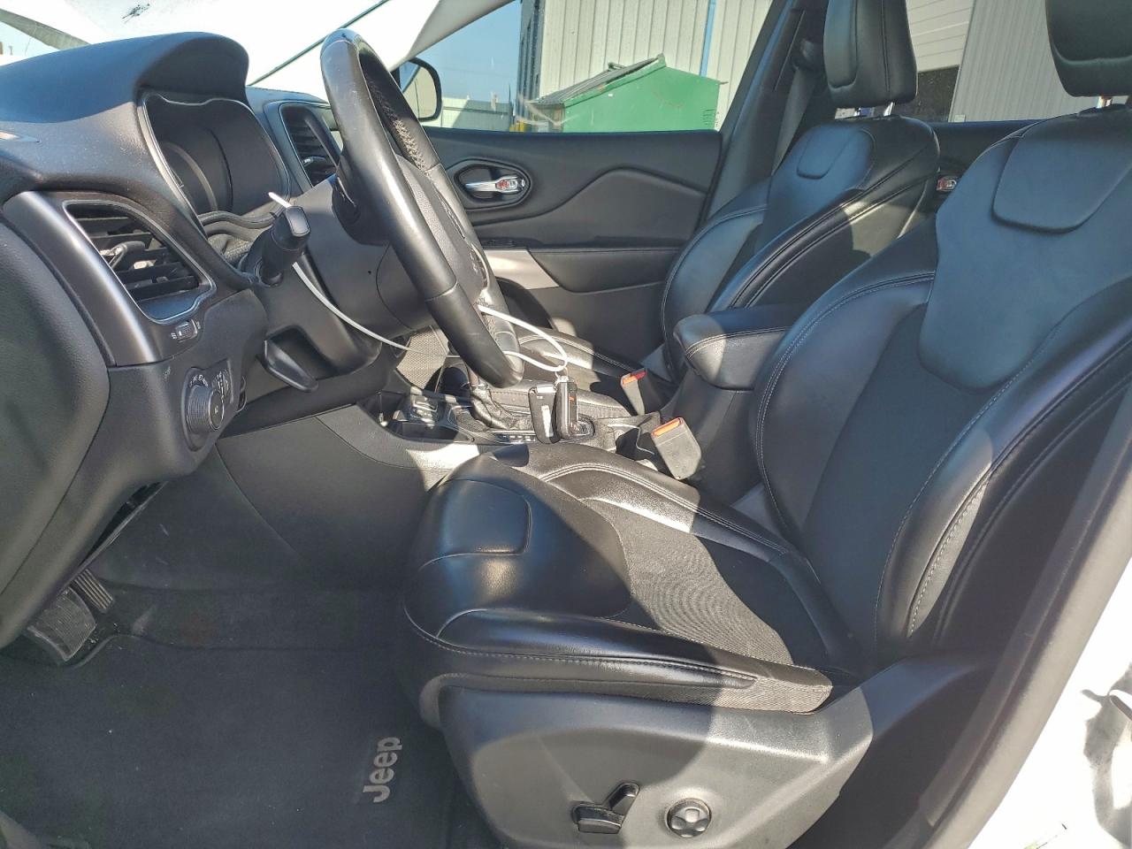 2019 JEEP CHEROKEE LATITUDE PLUS photo 13