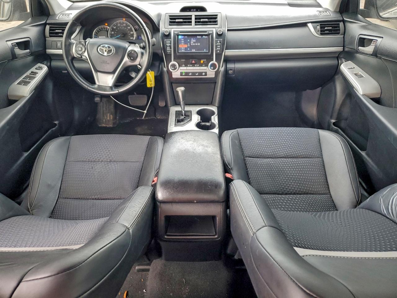 2013 TOYOTA CAMRY L photo 15