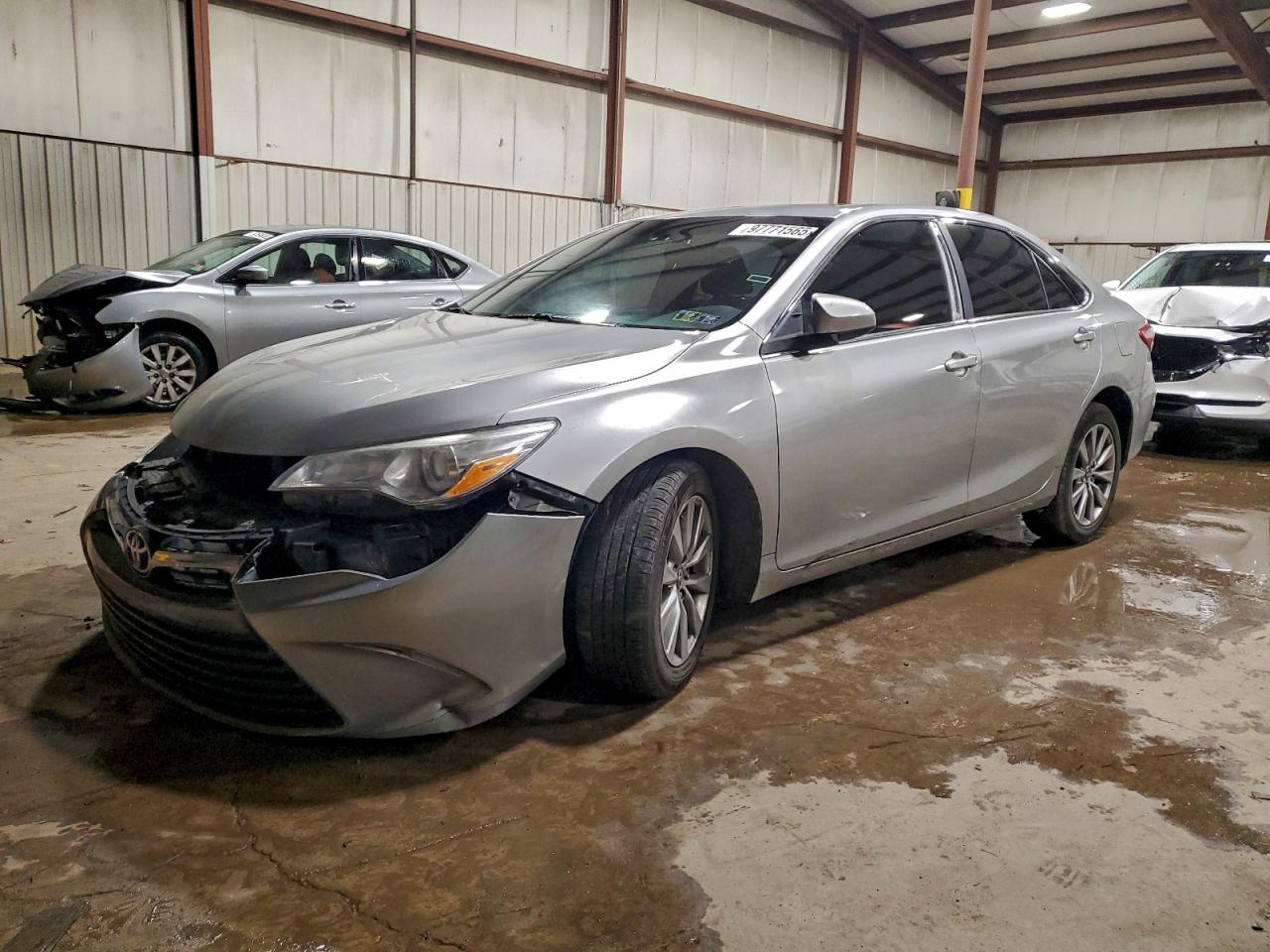 2017 TOYOTA CAMRY