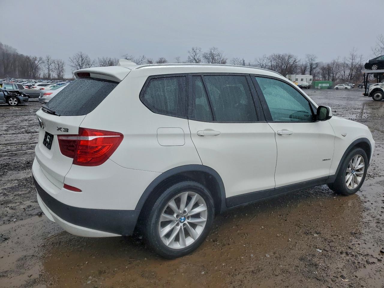 2013 BMW X3 XDRIVE28I photo 3