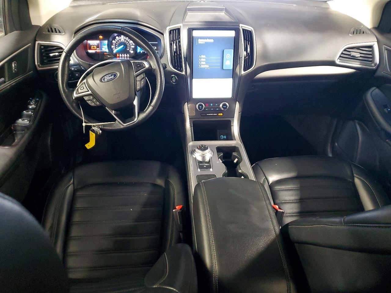 2024 FORD EDGE SEL photo 8