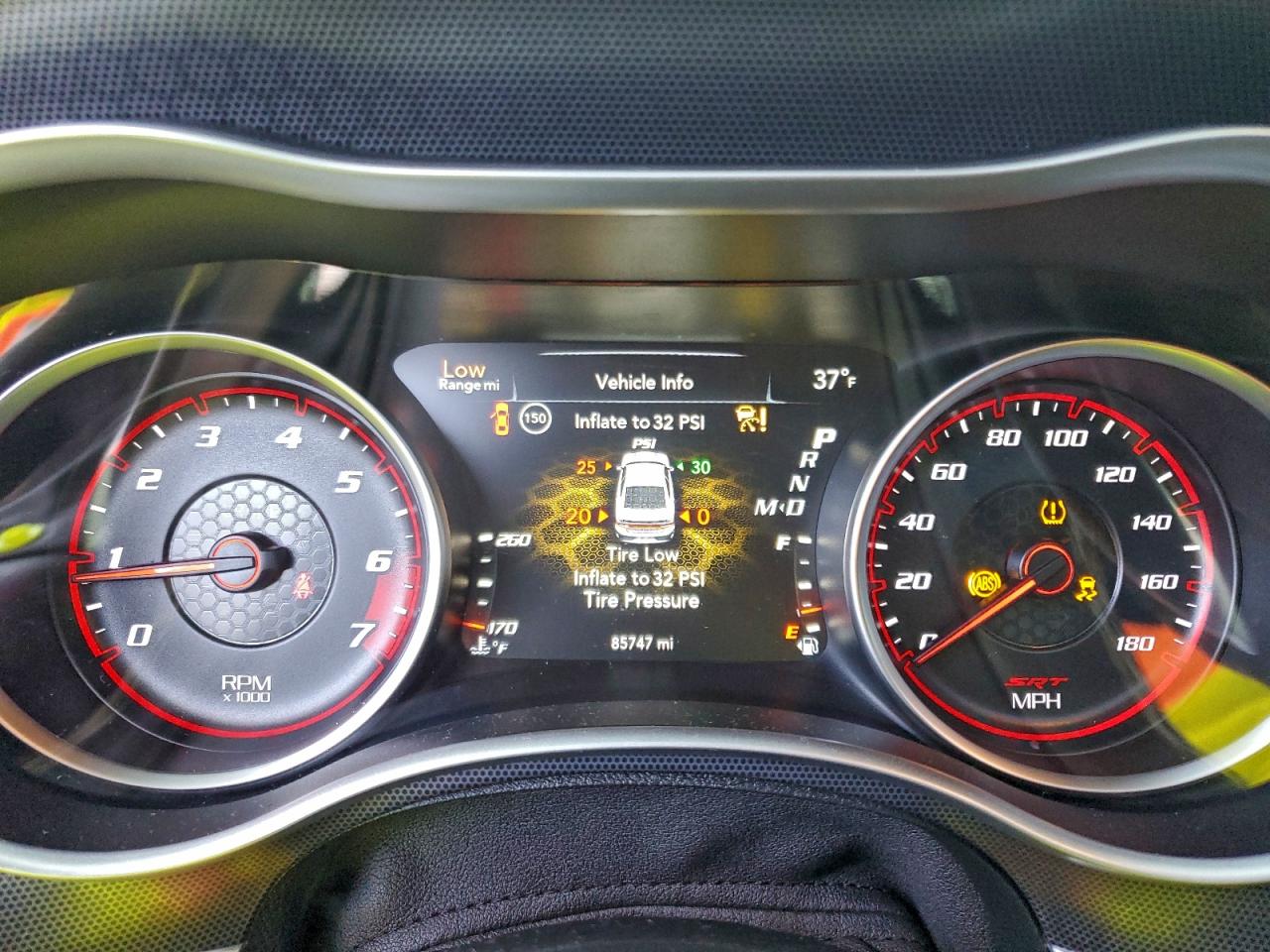2016 DODGE CHARGER SRT 392 photo 9