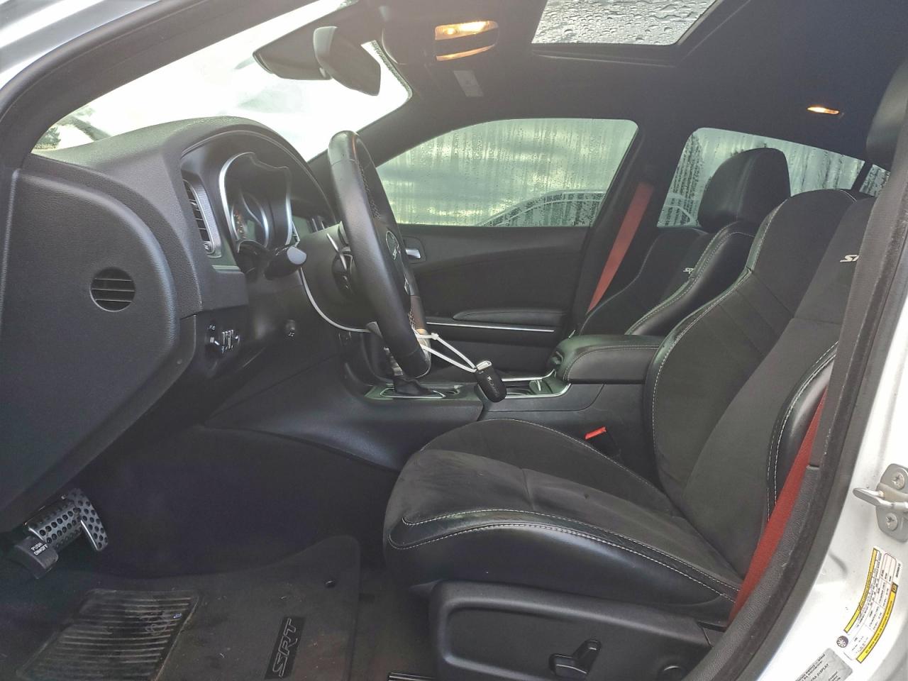 2016 DODGE CHARGER SRT 392 photo 7