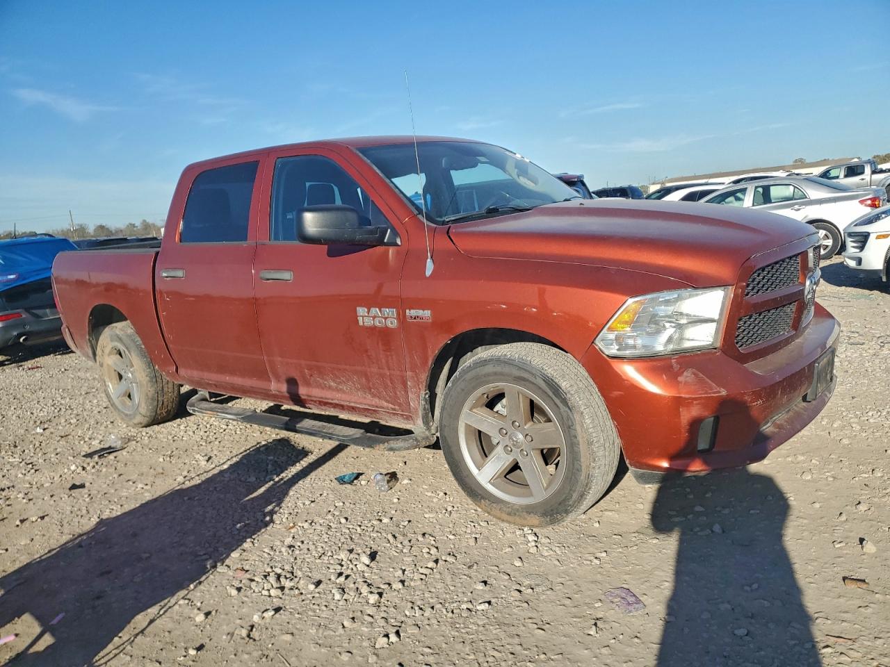 2013 RAM 1500 ST photo 4