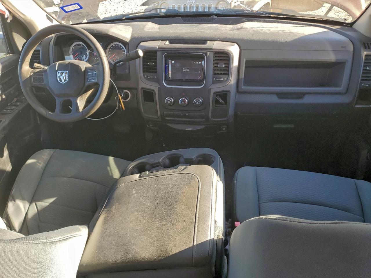 2013 RAM 1500 ST photo 8
