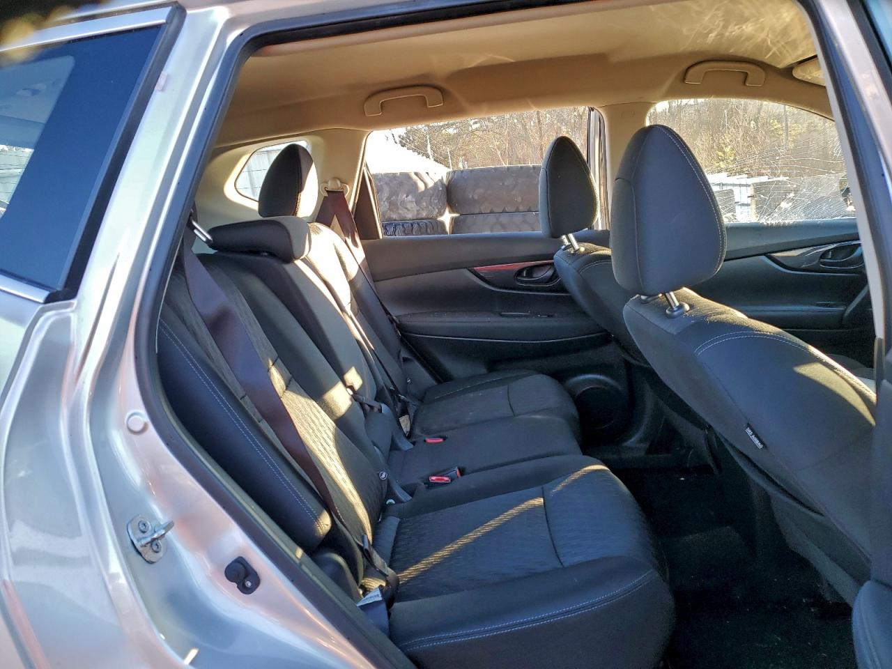 2019 NISSAN ROGUE S photo 11