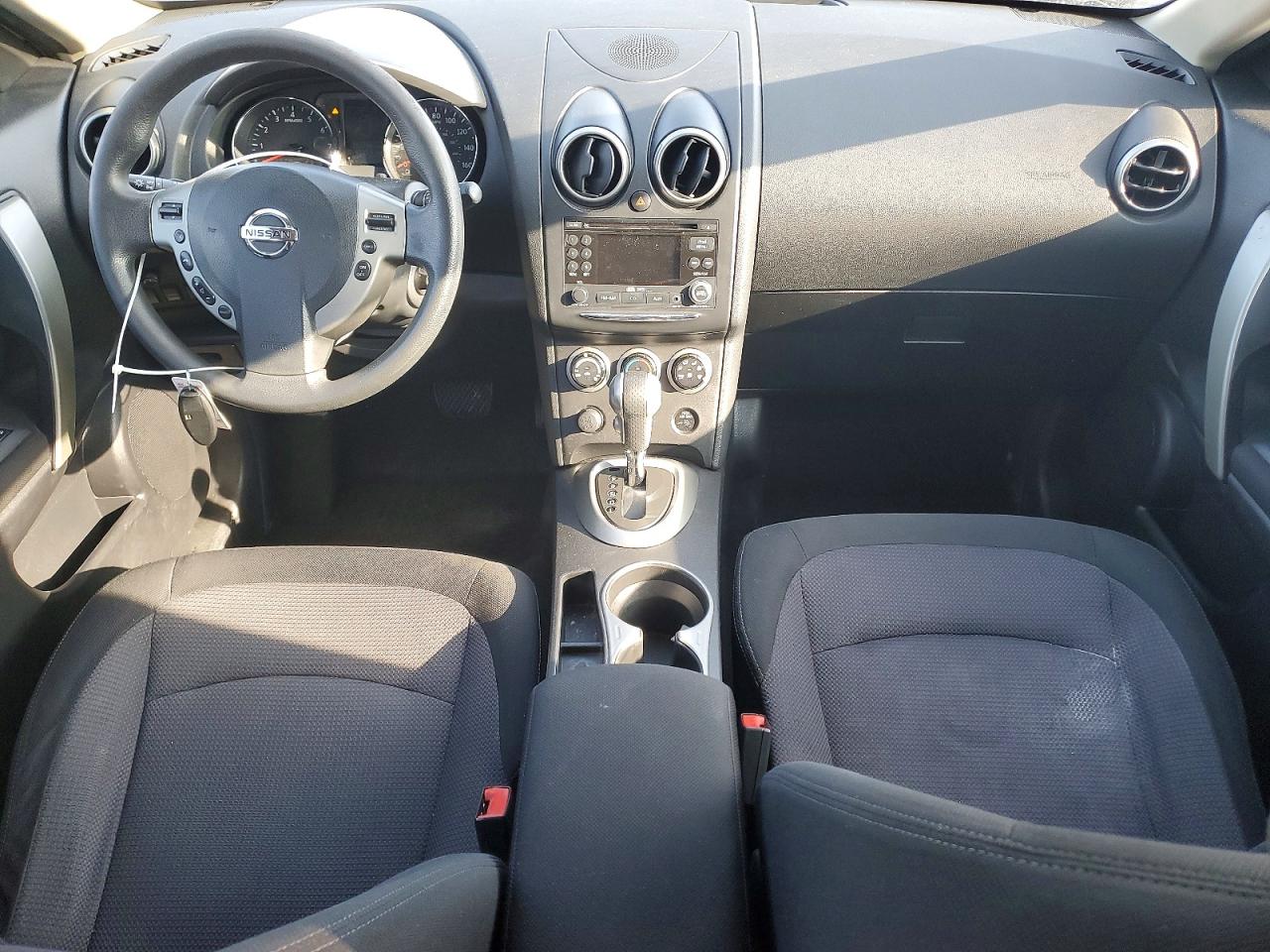2011 NISSAN ROGUE S photo 22