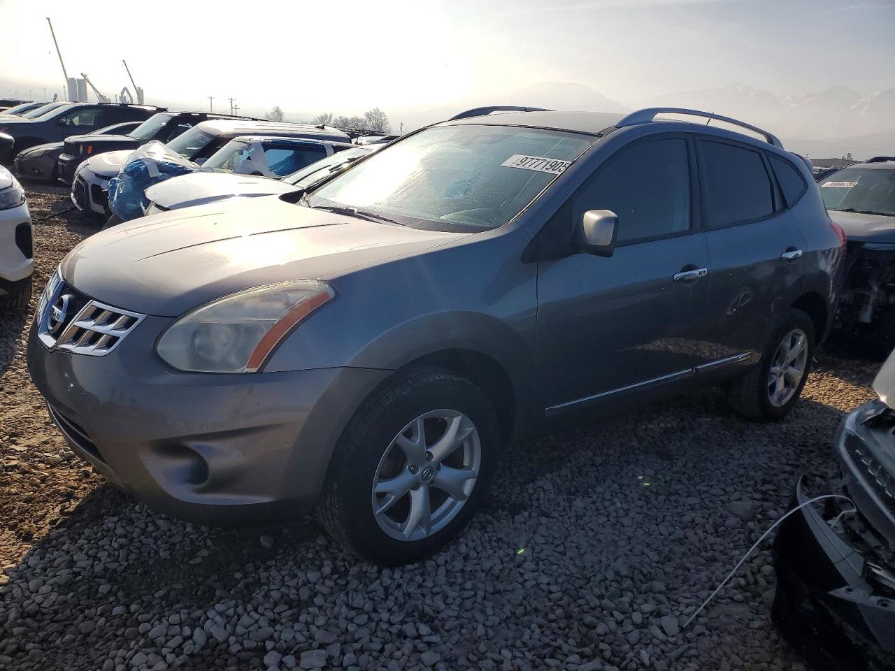 2011 NISSAN ROGUE