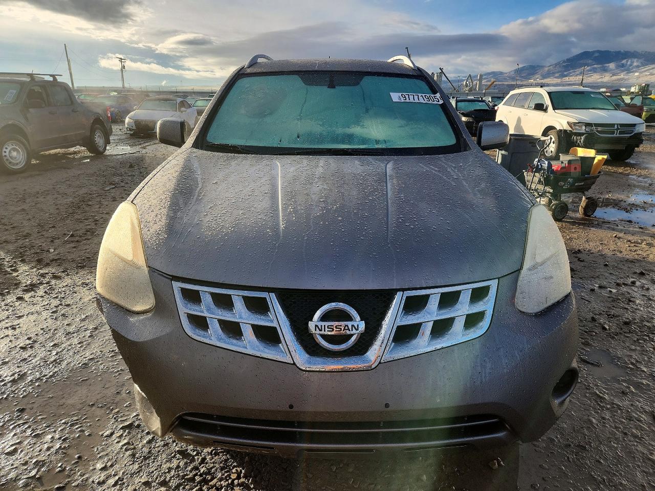 2011 NISSAN ROGUE S photo 13
