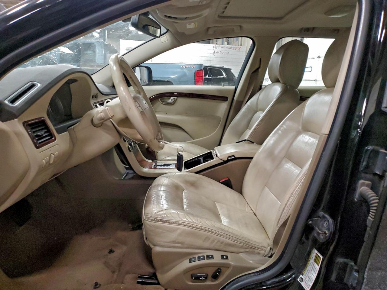 2008 VOLVO XC70 photo 7