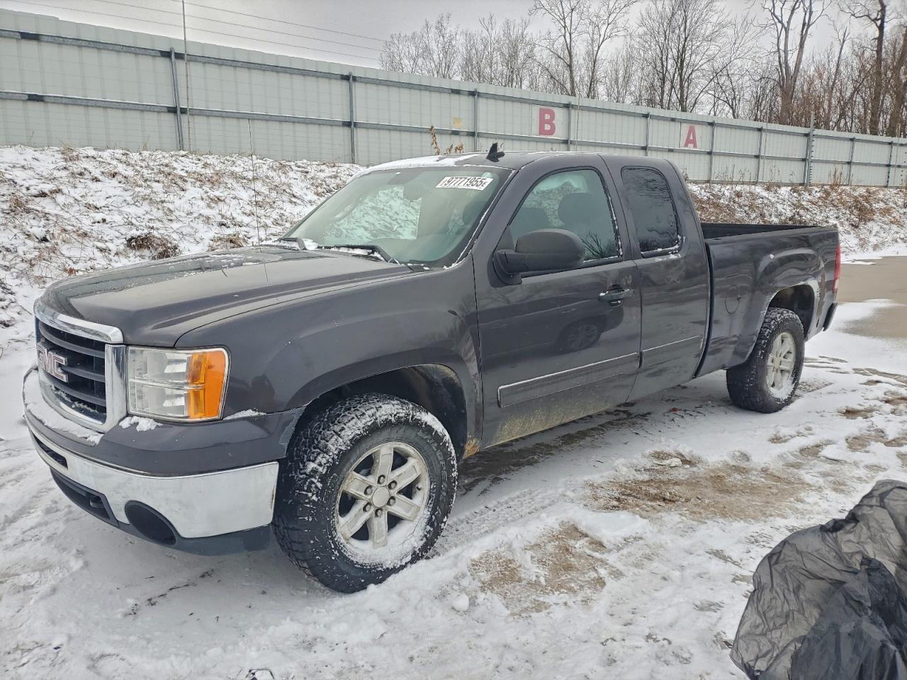 2011 GMC SIERRA