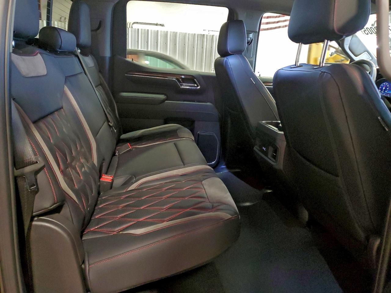 2024 CHEVROLET SILVERADO K1500 RST photo 10