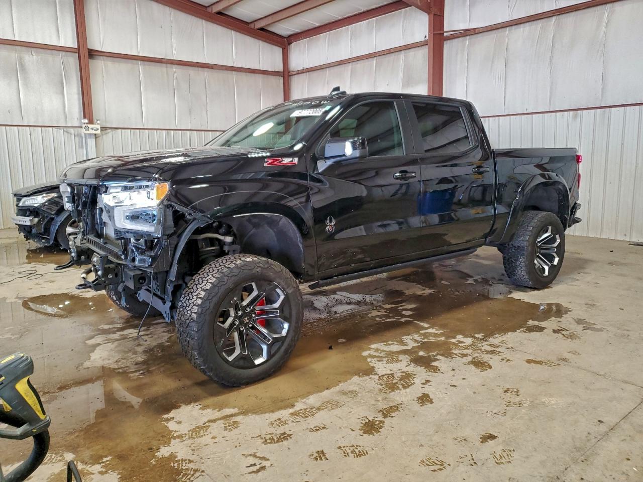 2024 CHEVROLET SILVERADO