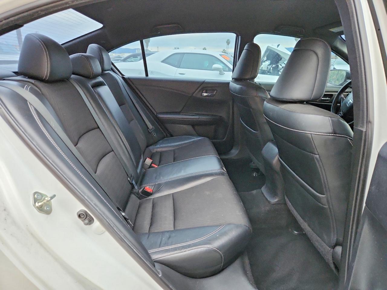 2016 HONDA ACCORD SPORT photo 10