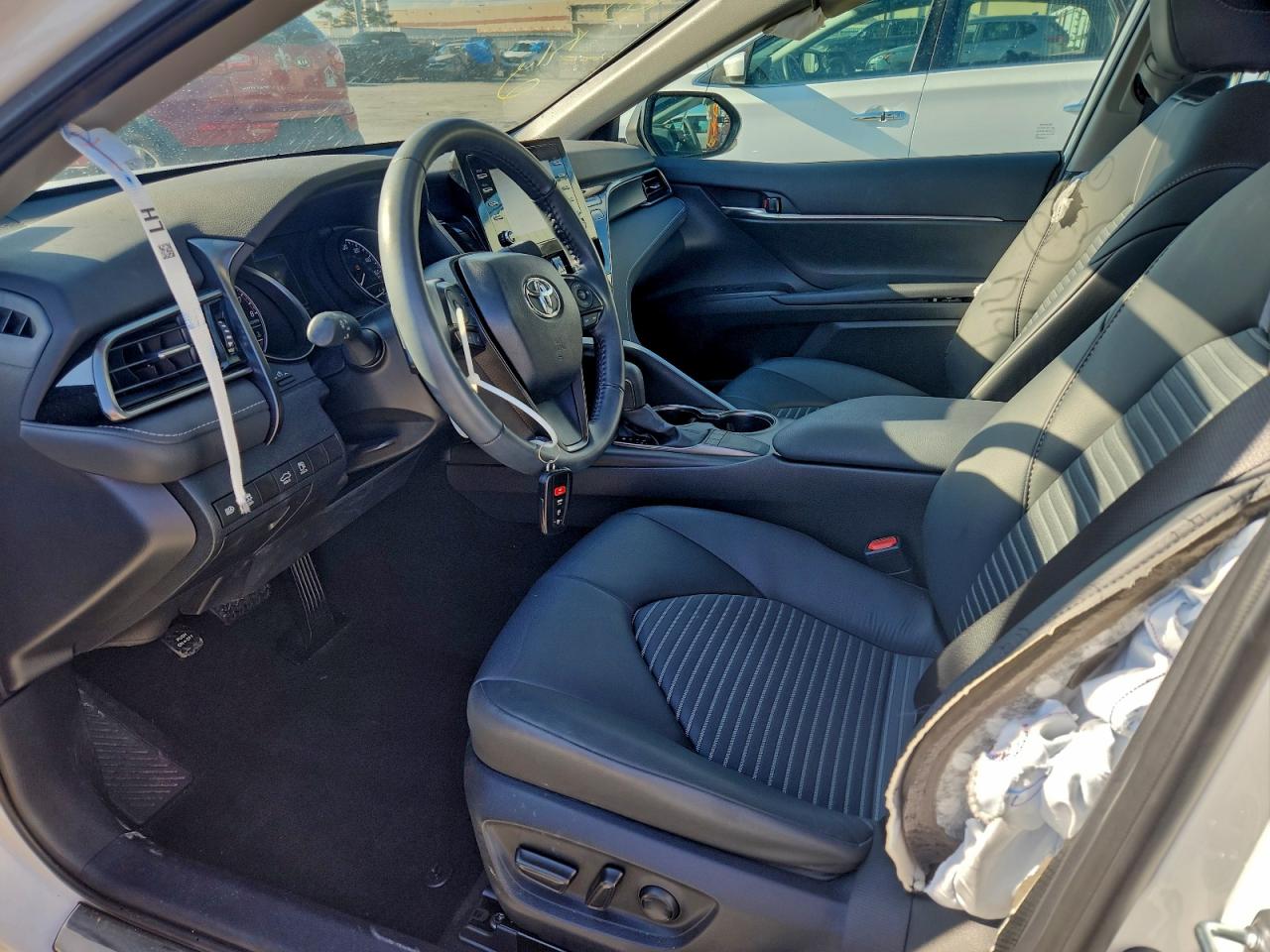 2024 TOYOTA CAMRY SE NIGHT SHADE photo 7