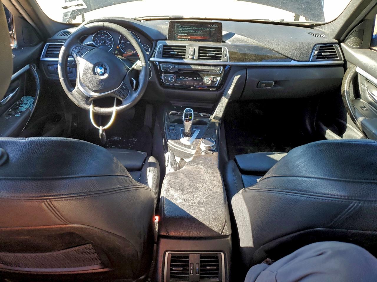 2017 BMW 330 I photo 8