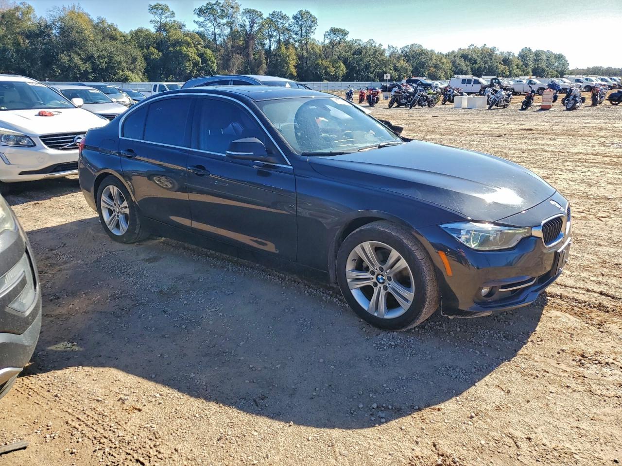2017 BMW 330 I photo 4