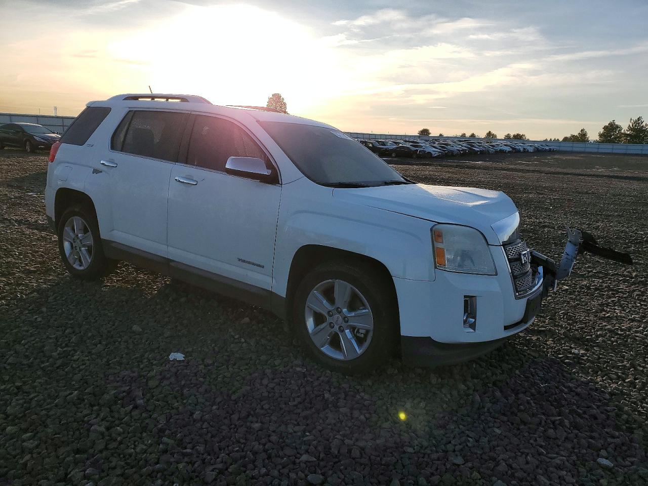 2015 GMC TERRAIN SLT photo 10