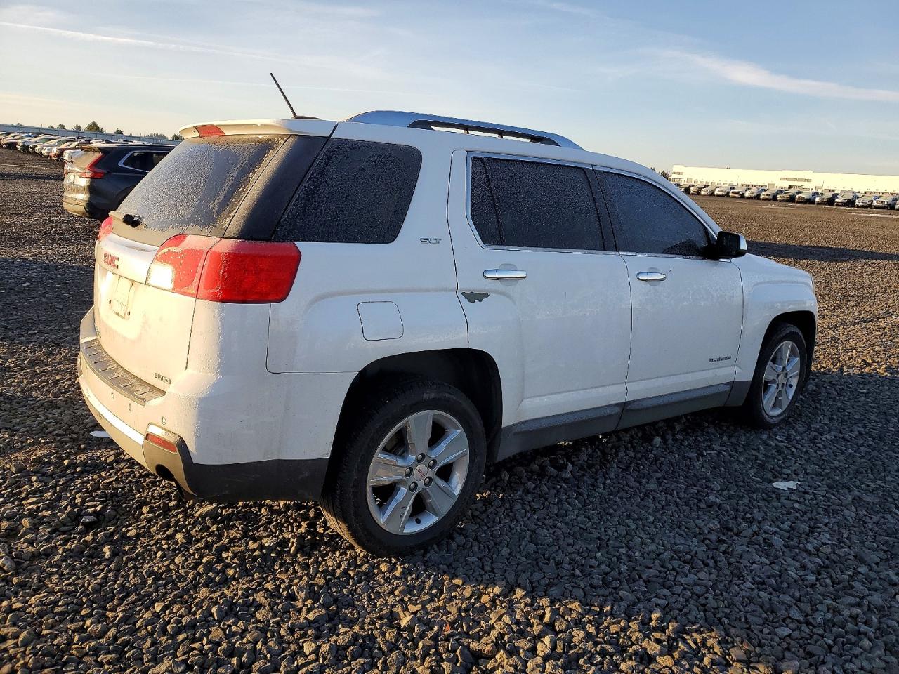 2015 GMC TERRAIN SLT photo 7