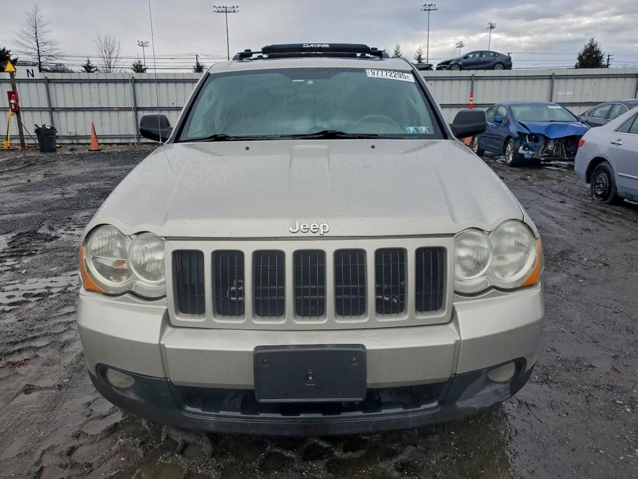 2008 JEEP GRAND CHEROKEE LAREDO photo 5