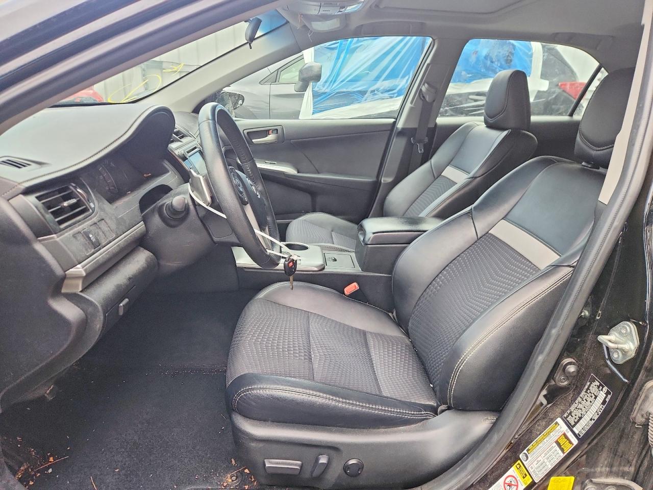 2012 TOYOTA CAMRY BASE photo 7