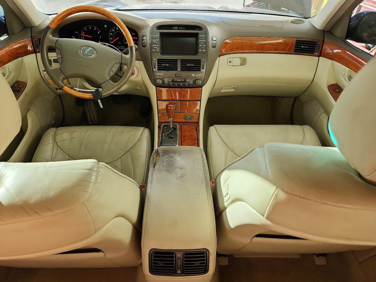 2001 LEXUS LS 430 photo 8