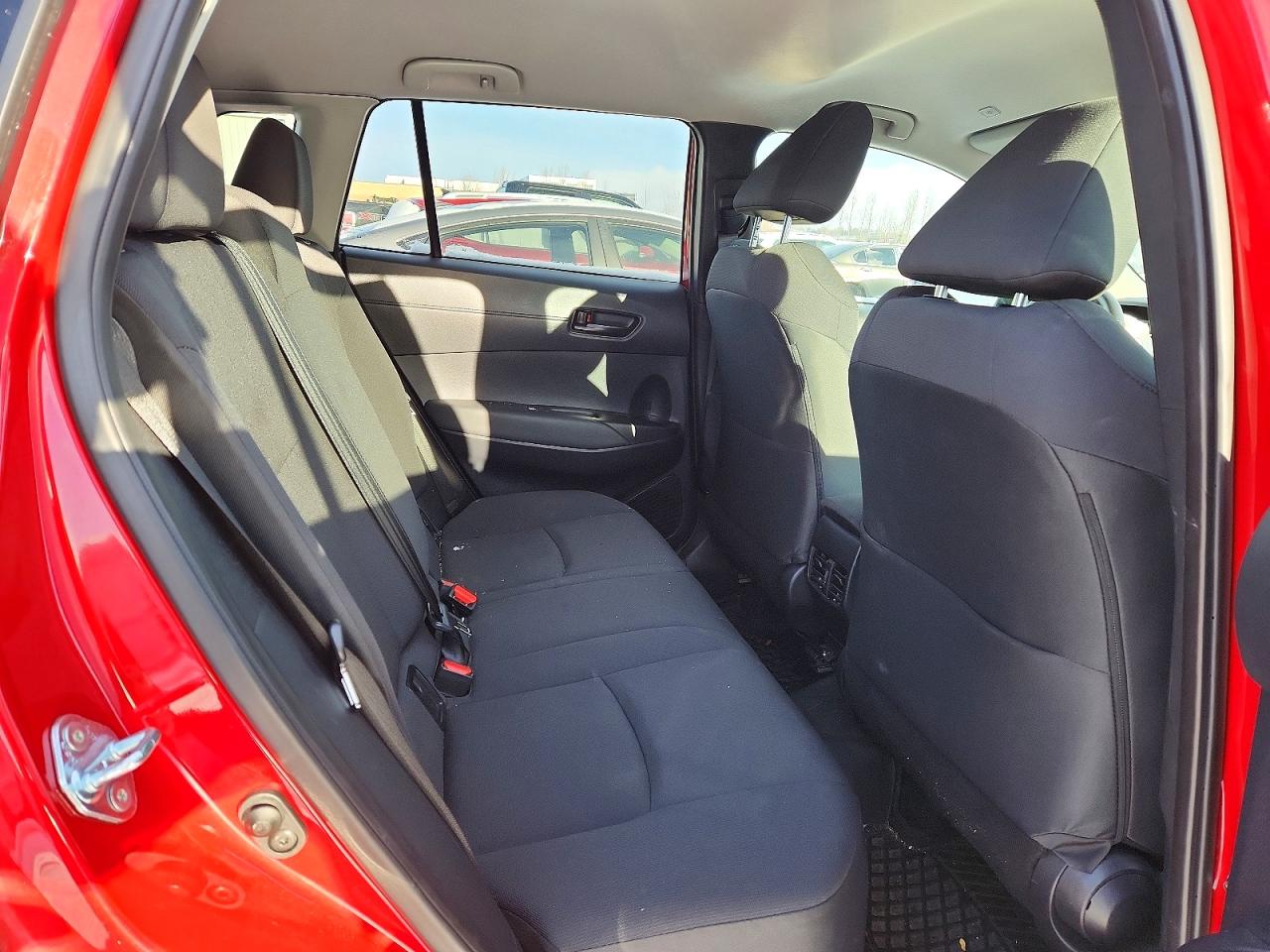2024 TOYOTA COROLLA CROSS LE photo 11