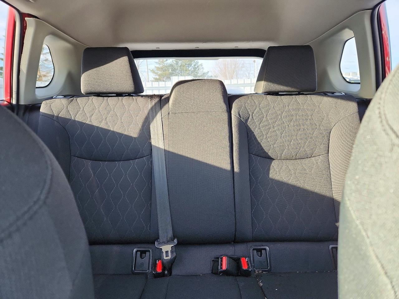 2024 TOYOTA COROLLA CROSS LE photo 10
