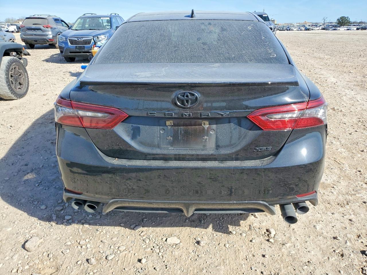 2021 TOYOTA CAMRY XSE photo 6
