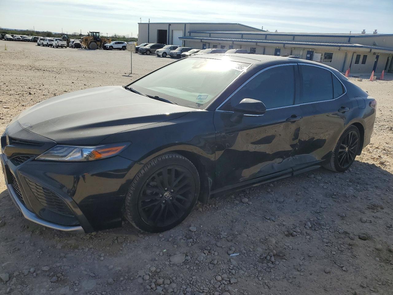 2021 TOYOTA CAMRY