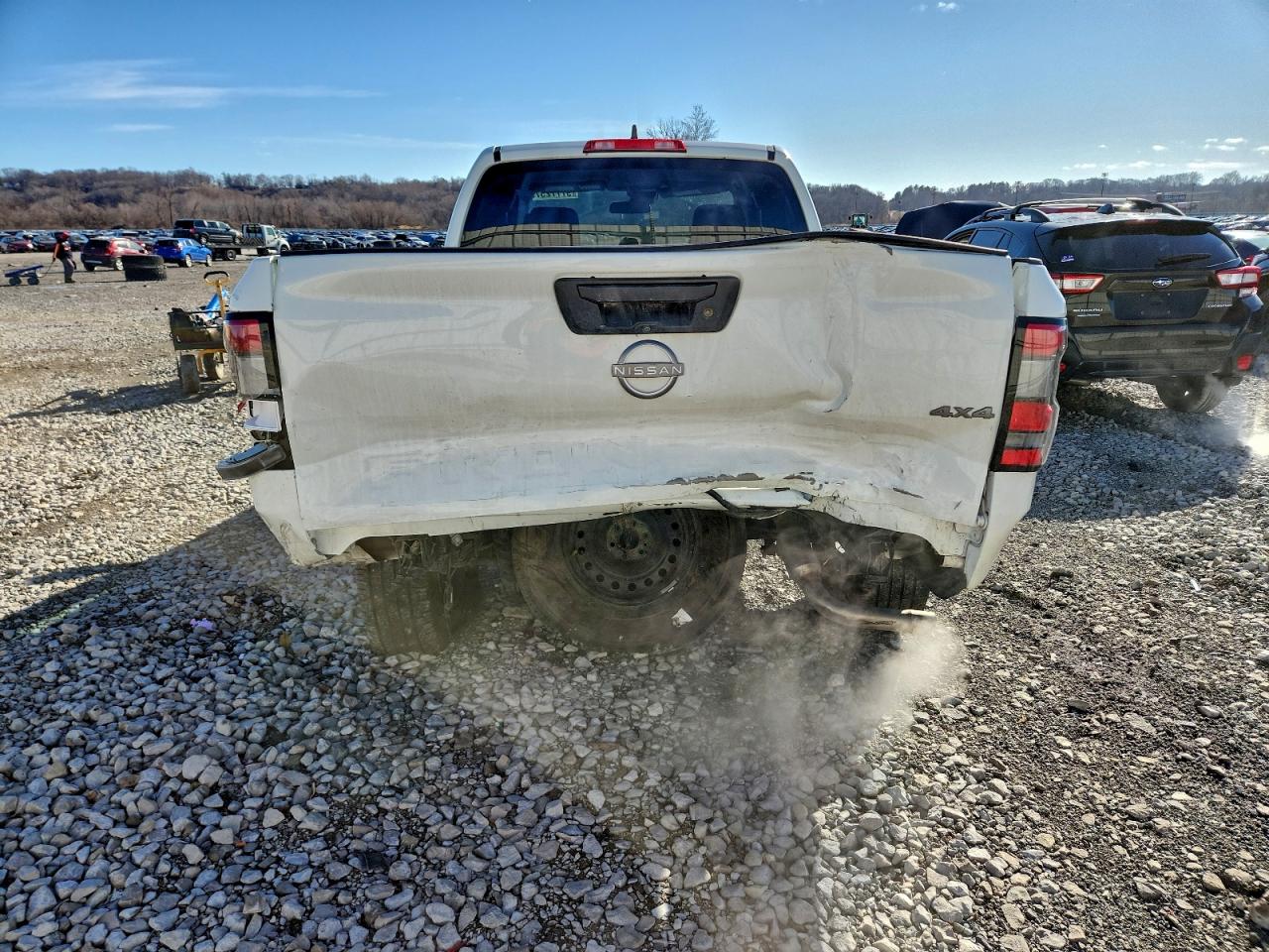 2024 NISSAN FRONTIER S photo 6