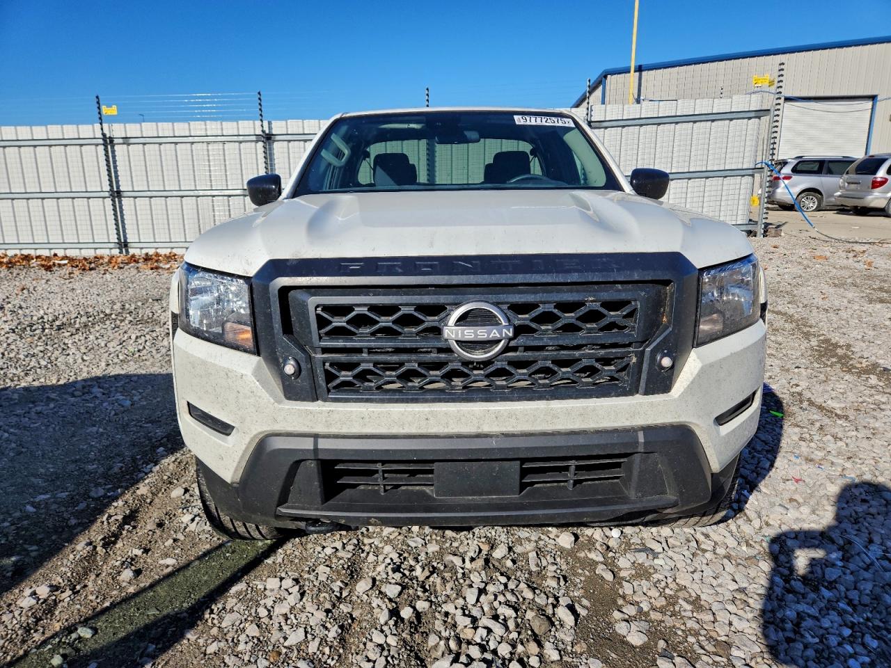 2024 NISSAN FRONTIER S photo 5