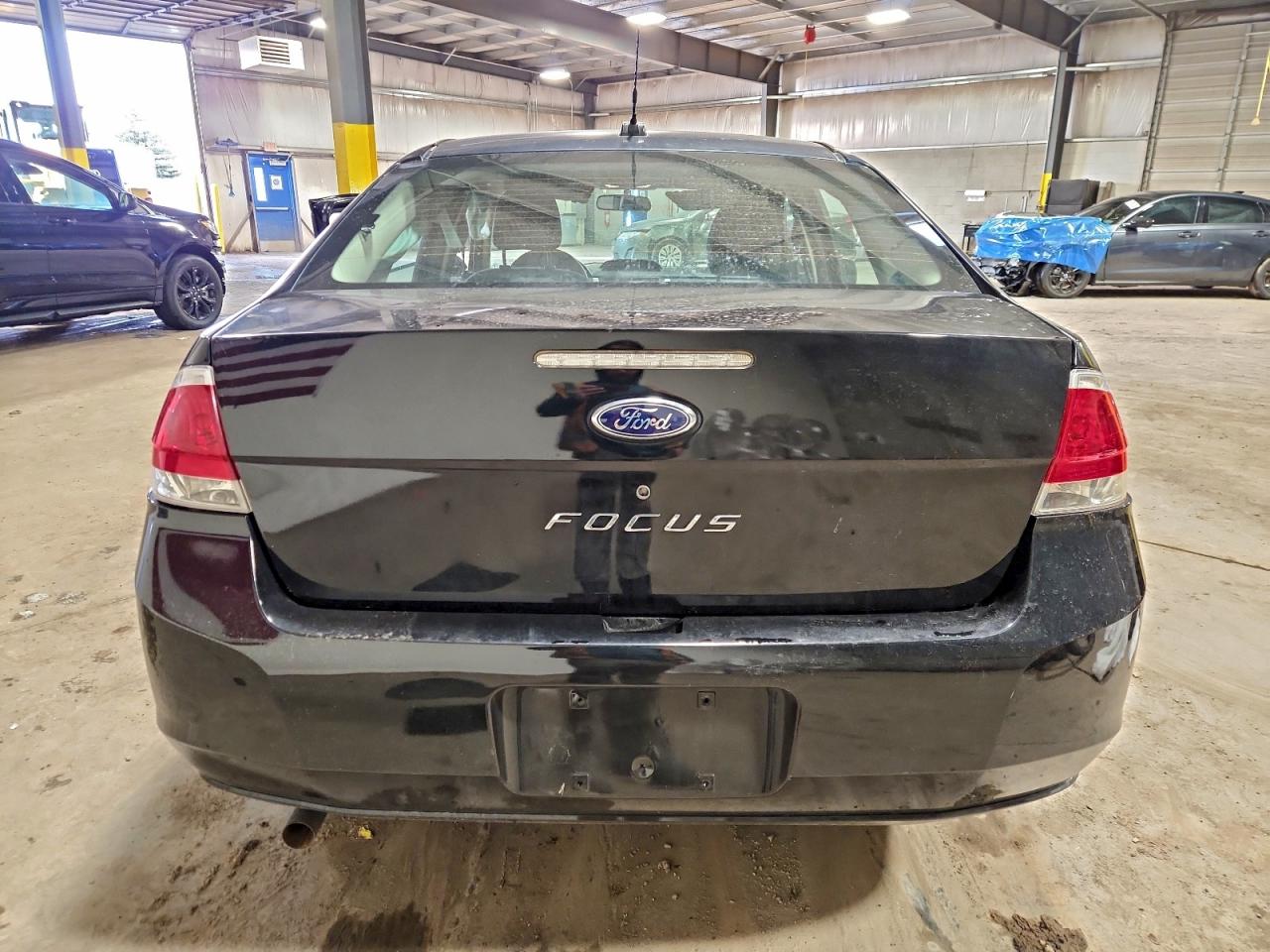 2008 FORD FOCUS SE photo 6
