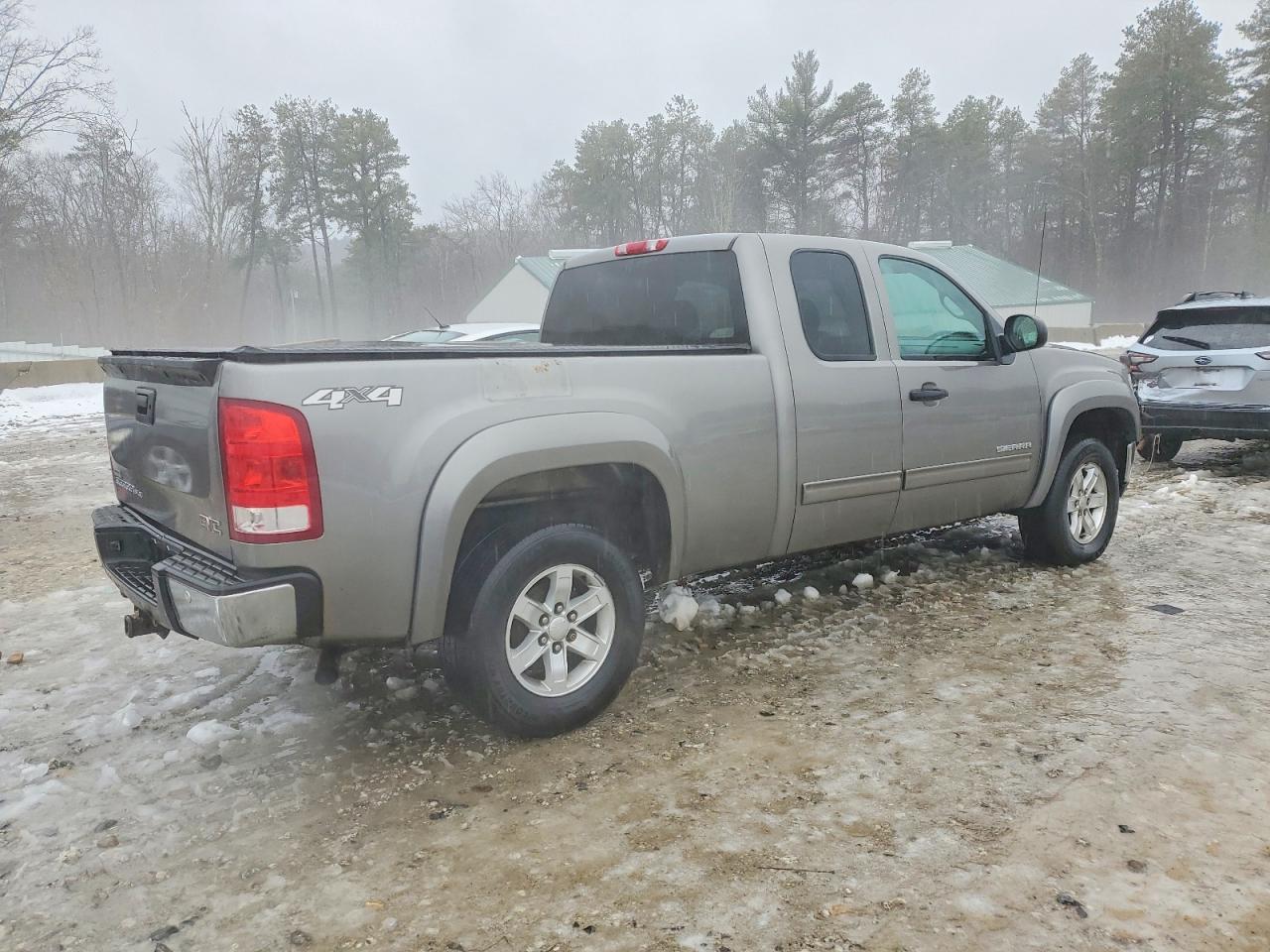 2012 GMC SIERRA K1500 SLE photo 3