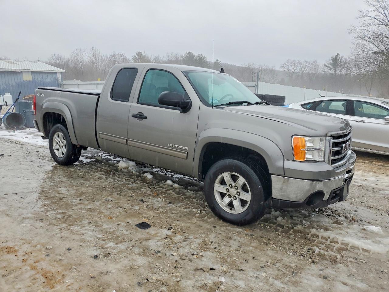 2012 GMC SIERRA K1500 SLE photo 4