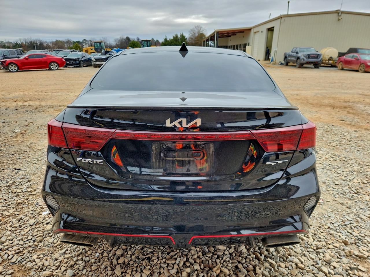 2023 KIA FORTE GT photo 6