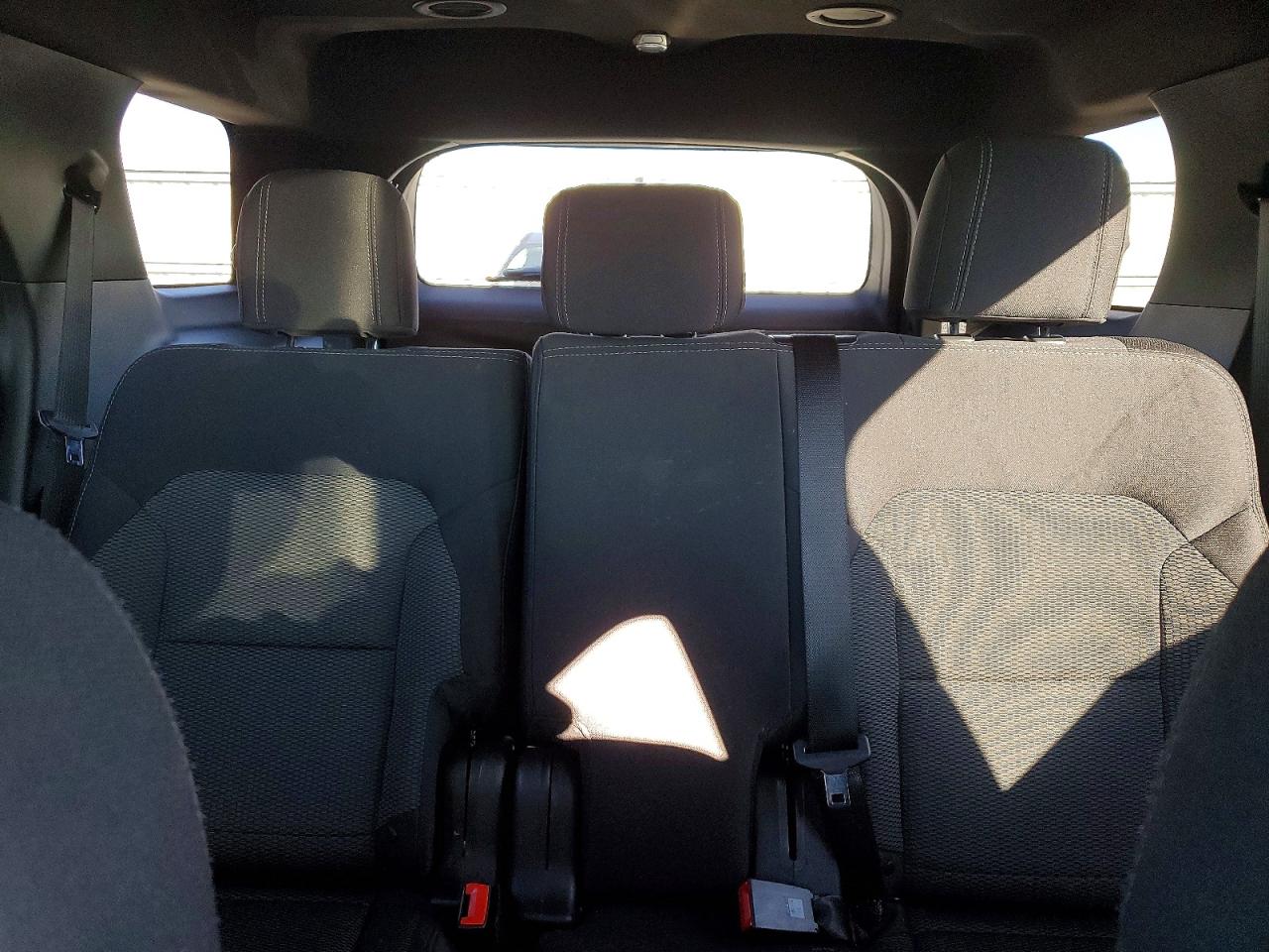 2018 FORD EXPLORER XLT photo 10