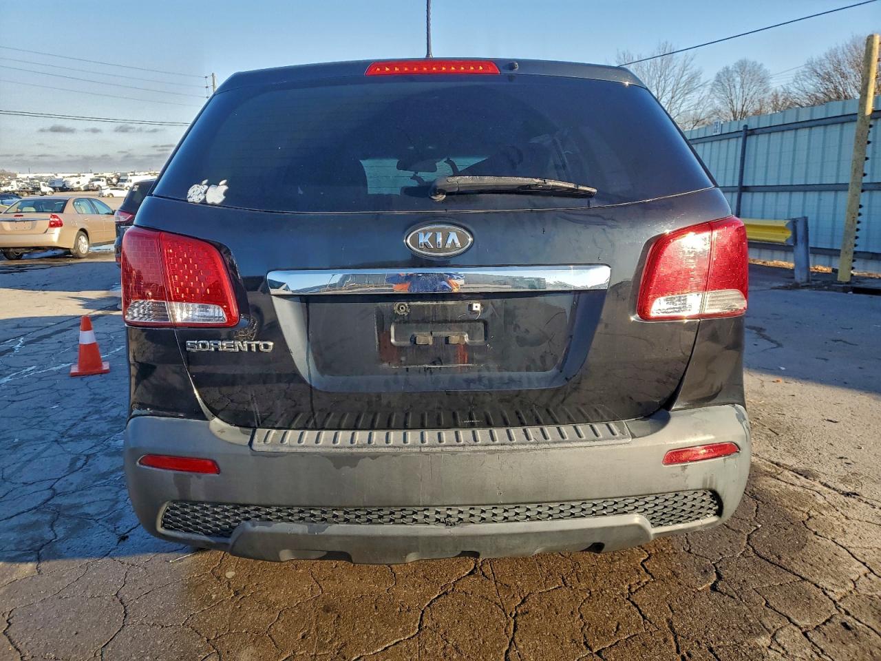 2012 KIA SORENTO BASE photo 6