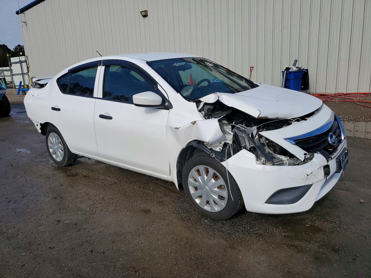 2018 NISSAN VERSA S PLUS photo 4